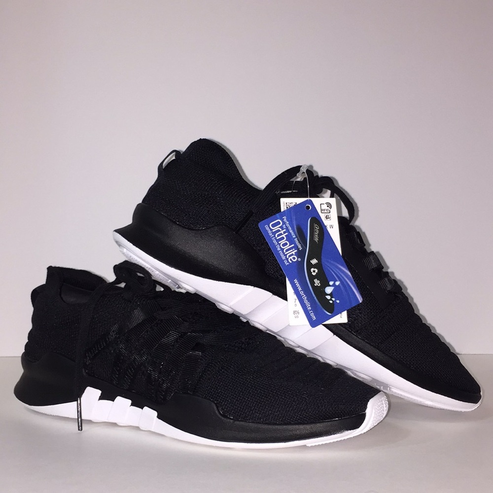 Women's sneakers